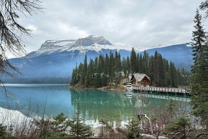 2-3 Days Lake Louise Moraine Gondola Johnston Canyon Icefield - Who should book this tour