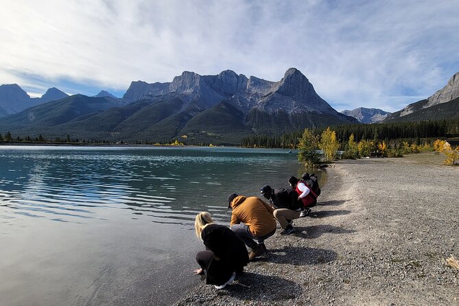 2 Day Guided Tour in Banff National Park - Day 1: Lake Minnewanka, Two Jack Lake, Banff Town, Surprise Corner, Johnston Canyon, and Norquay