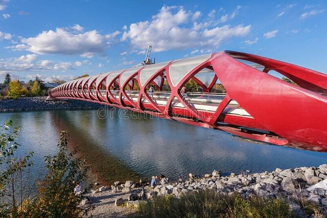 Airport Shuttle: Calgary Airport <—-> Downtown Calgary - Family Travel and Child Seats: A Simple Add-On That Can Save Stress