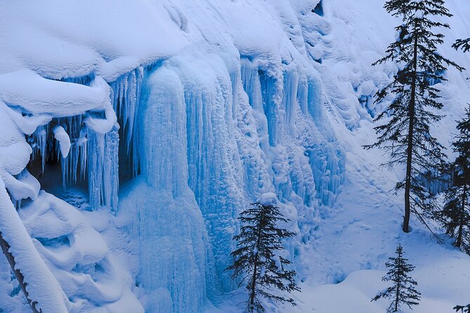 Banff Day Trip: Johnston Canyon, Fairmont Banff Springs, Gondola - Pickup and the Ride Into Banff National Park