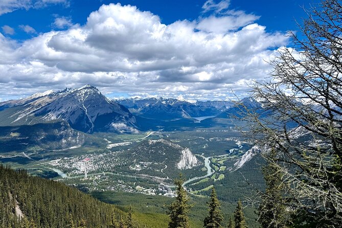 Banff Gondola Lake Minnewanka Johnston canyon and Banff Town - Key Points at a Glance
