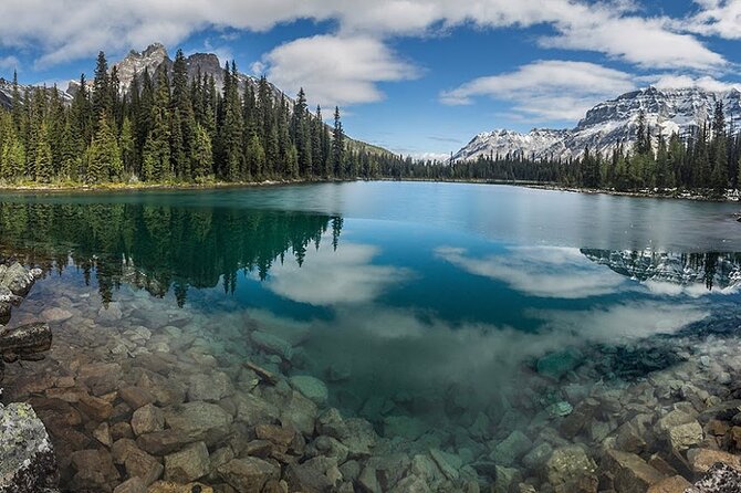 Banff Lake Louise Moraine & Emerald Lake Tour - Entering the Day: Why the 7:30 AM Start Matters