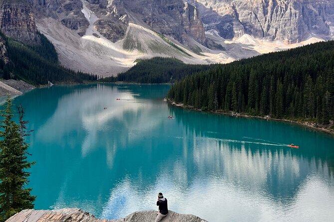 Banff Town ,Lake Louise, Moraine , Emerald & Johnston Canyon Tour - Moraine Lake timing: your one-hour ticket window (June 1–Oct 14)