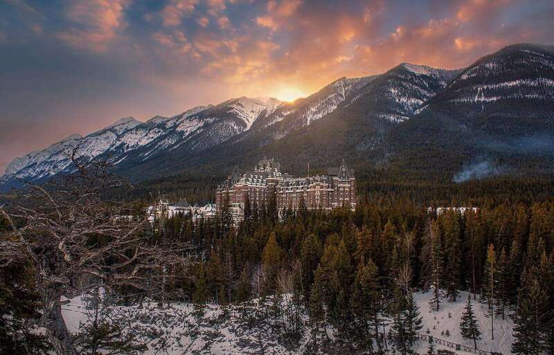Calgary/Canmore: Lake Louise, Moraine Lake, & Banff Day Tour - Key points worth clocking before you go