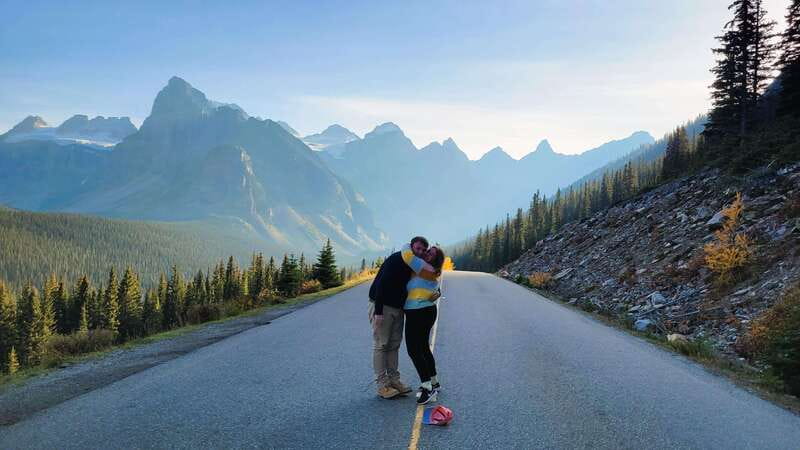 Calgary: Glaciers, Mountains, Lakes, Canmore and Banff Tour - Banff Avenue: end the day with real town time