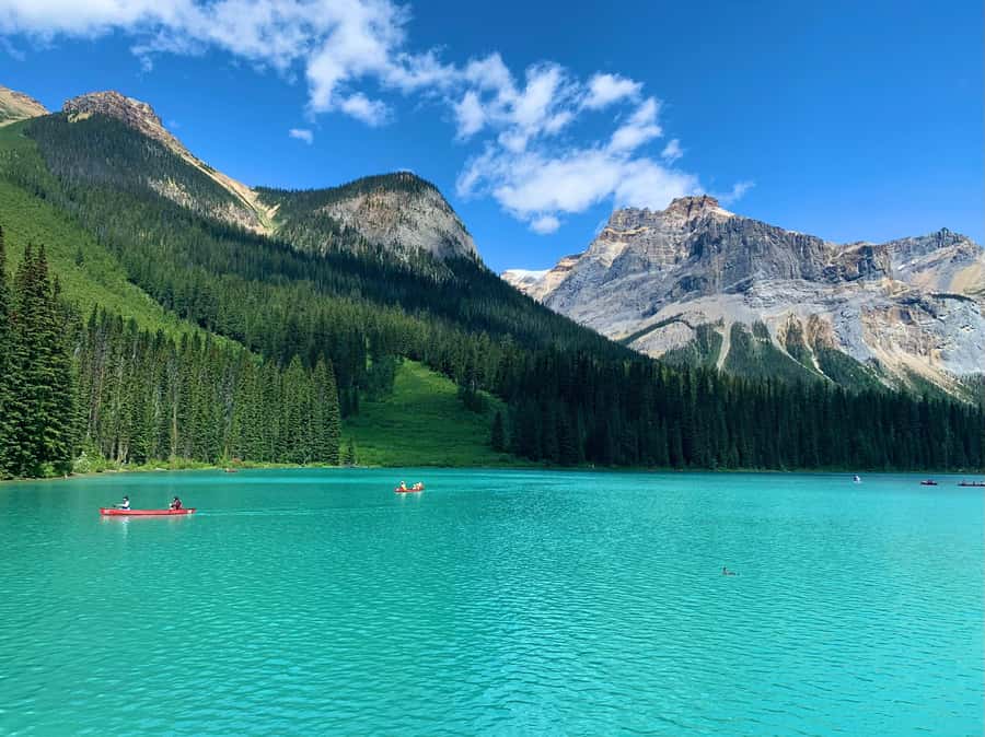 Calgary: Lake Louise, Moraine Lake, & Emerald Lake Tour - Emerald Lake in Yoho National Park: a calmer, scenic finish