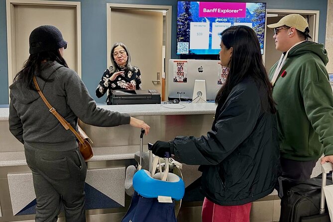 Calgary YYC Airport: Affordable Shared Shuttle to Banff & Canmore - Price and Value: When a Shared Shuttle Makes Sense