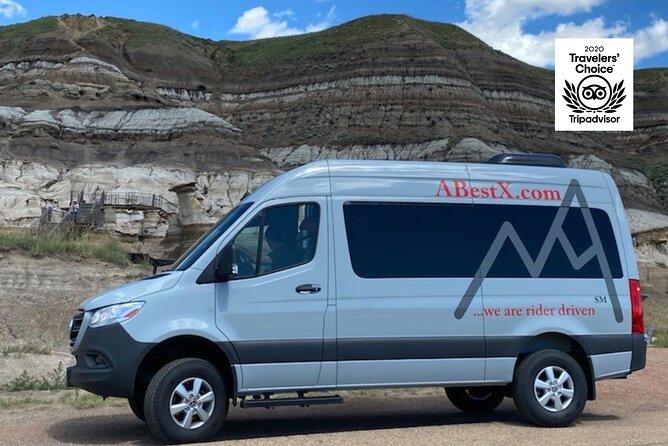Calgary YYC Airport to Lake Louise – Private Shuttle - From YYC arrivals to Lake Louise: getting picked up without stress