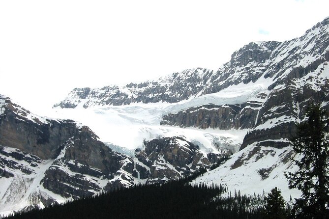 Columbia Icefield Glacier Adventure Day Tour from Calgary/ Banff - Time on the bus vs time outside: how to make the long day feel manageable