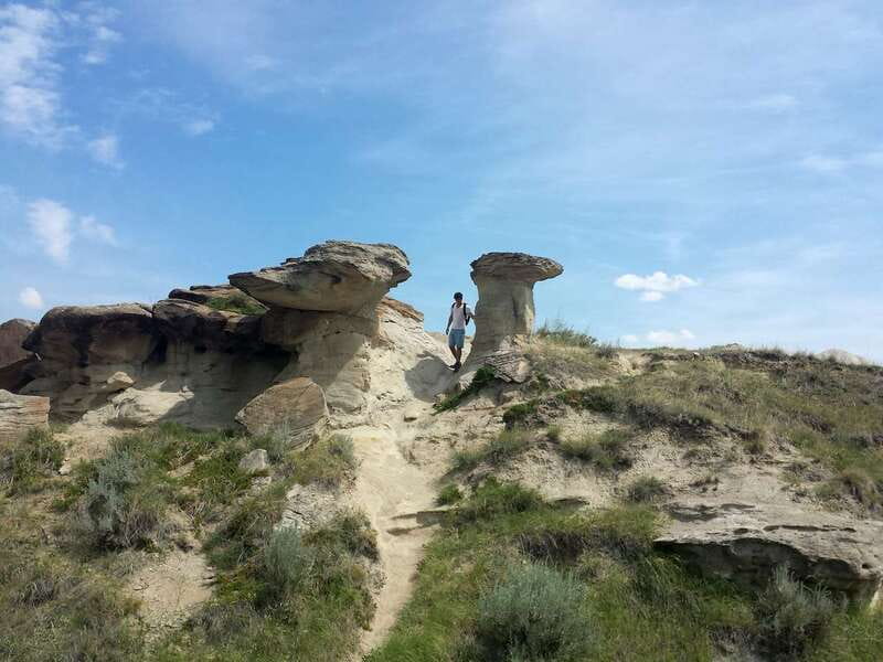 Drumheller: Bad Land & Dinosaur Museum Tour from Calgary - The Little Church Stop: A Pause That Breaks Up the Day
