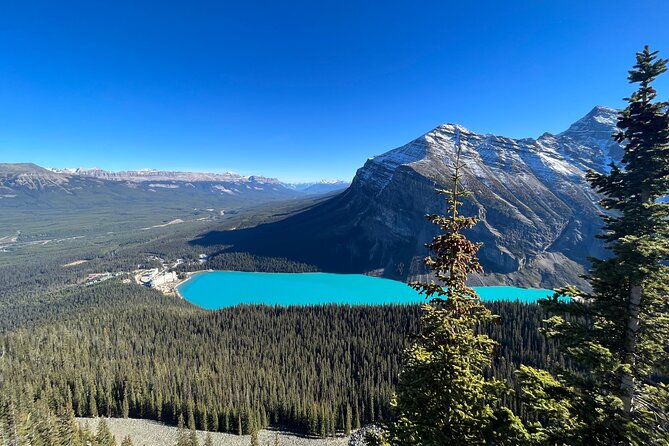 Explore Moraine Lake, Banff, Lake Louise & Minnewanka - Minnewanka and the calmer “big lake” vibe