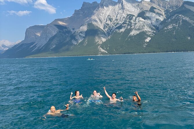 Explore Moraine Lake, Banff, Lake Louise & Minnewanka - Bow Falls: a short walk with dramatic payoff