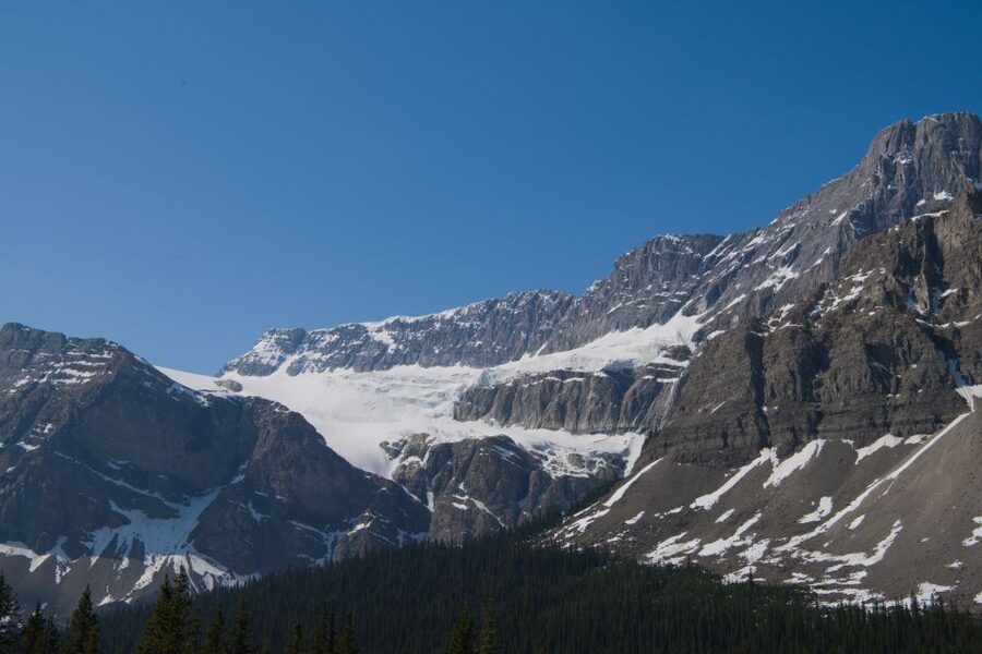 From Calgary/Banff: Columbia Icefield Glacier Full-Day Trip - Columbia Icefield Discovery Centre: where the scenery gets explained