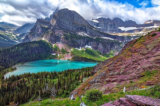 From Calgary to Waterton National Park Nature History and Wonders - A Calgary-to-Waterton day trip that keeps changing the view