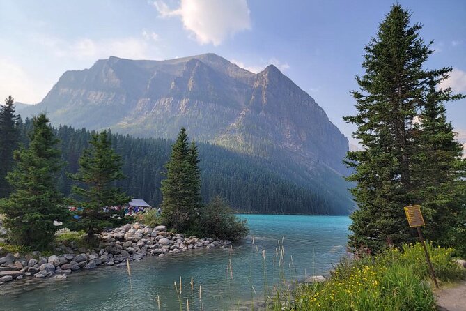 Johnston Canyon, Lake Louise & Banff: Small-Group Day Tour - Johnston Canyon catwalks: why the first hour matters
