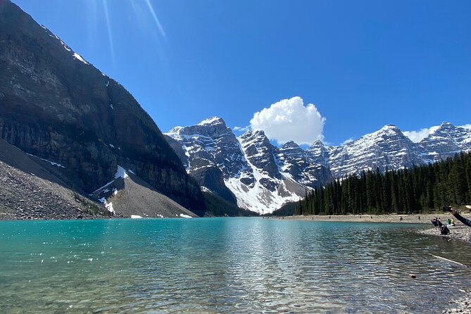 Lake Louise, Moraine Lake, Peyto Lake, Crowfoot, Johnston Canyon - Photo strategy: timing the views so you don’t feel rushed