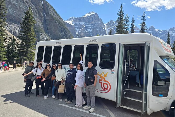 Moraine Lake and Lake Louise Half Day Tour - The Road to Moraine Lake: Why the Vehicle Rule Changes Everything