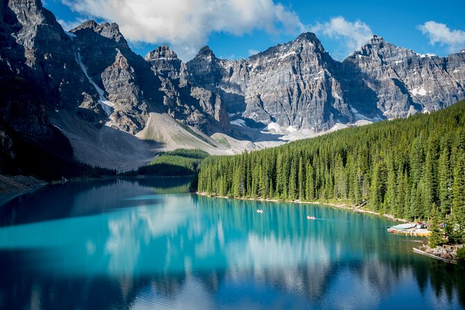 Moraine Lake & Lake Louise Private Day Tour with Banff Explorer - Surprise Corner: a short, iconic viewpoint break