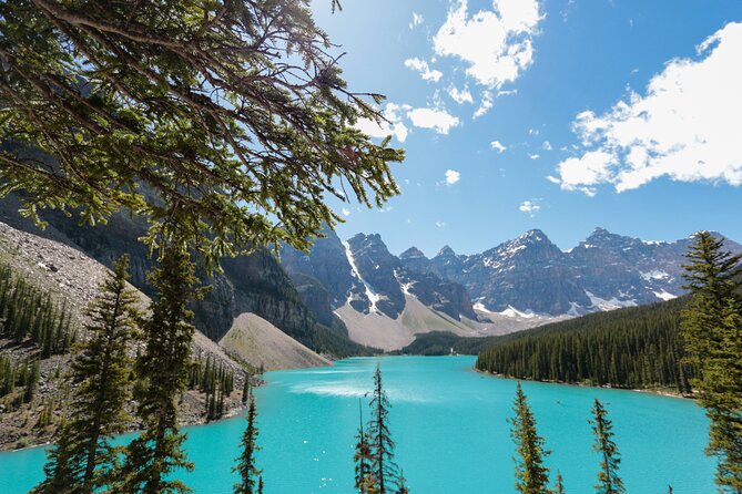 Private Tour Banff Yoho Jasper National Park for a Small Group - Getting on the Road: Calgary Airport Start and Custom Pickup That Saves Time