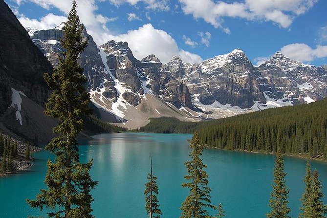 Western Classic - One Way Calgary To Vancouver Rockies Bus Tour - The tour director experience: why Jeff keeps showing up in good feedback